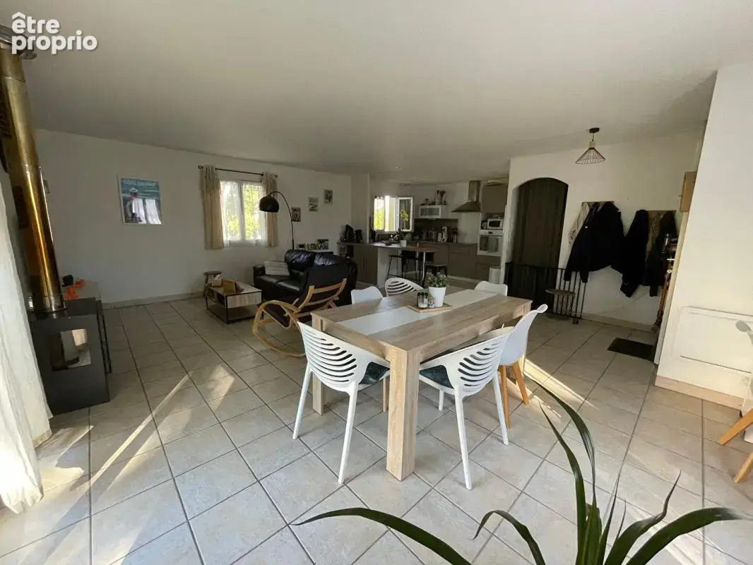 Maison Semussac 4 pièce(s) 98 m2 - photo 3
