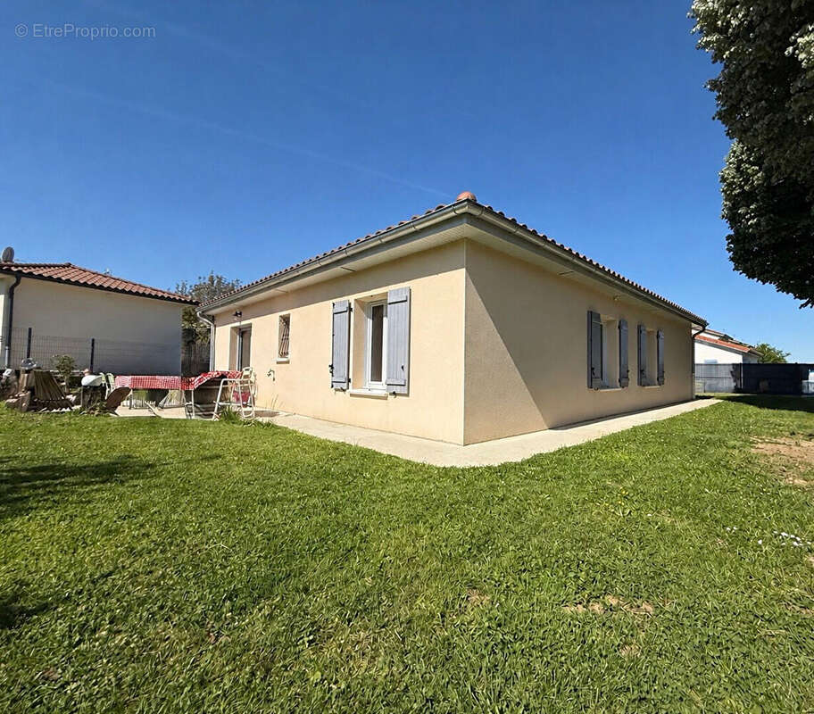 Maison 91 m² à Meillonnas  - photo 10