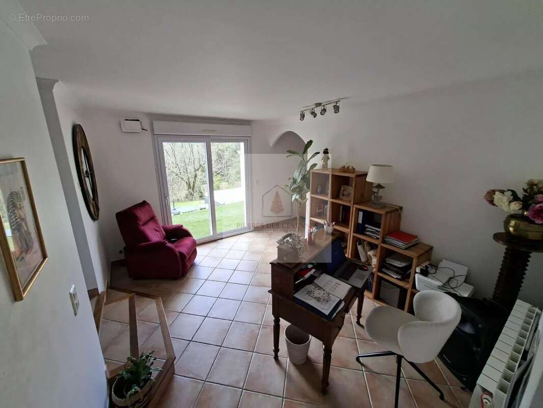 Maison à SENECHAS