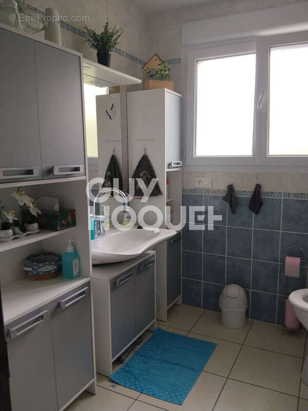 Jolie  Maison  de plain pied -  4  pièce(s)  60 m2 - VILDE GUINGALAN - photo 6