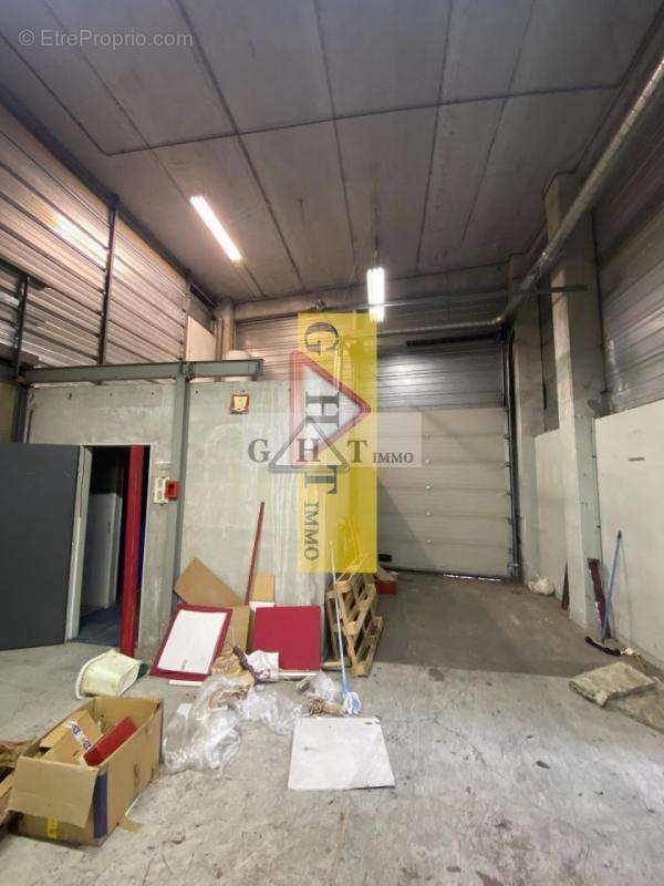 Commerce à ABLON-SUR-SEINE