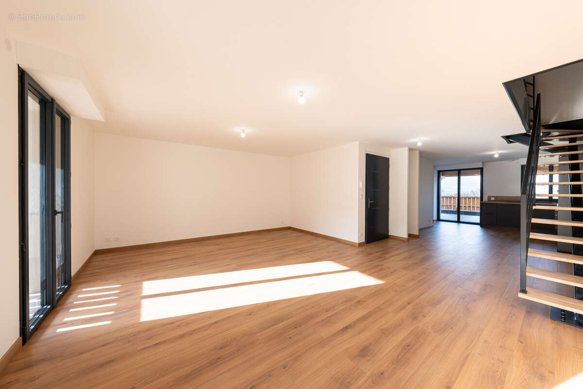 Appartement à EVIAN-LES-BAINS