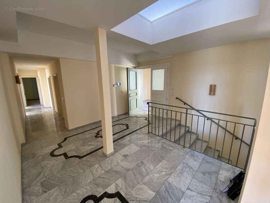 Maison à MANDELIEU-LA-NAPOULE