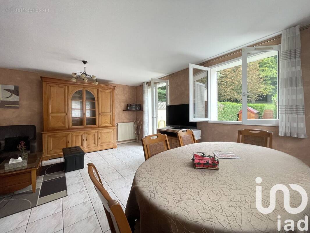 Photo 1 - Maison à VAUJOURS