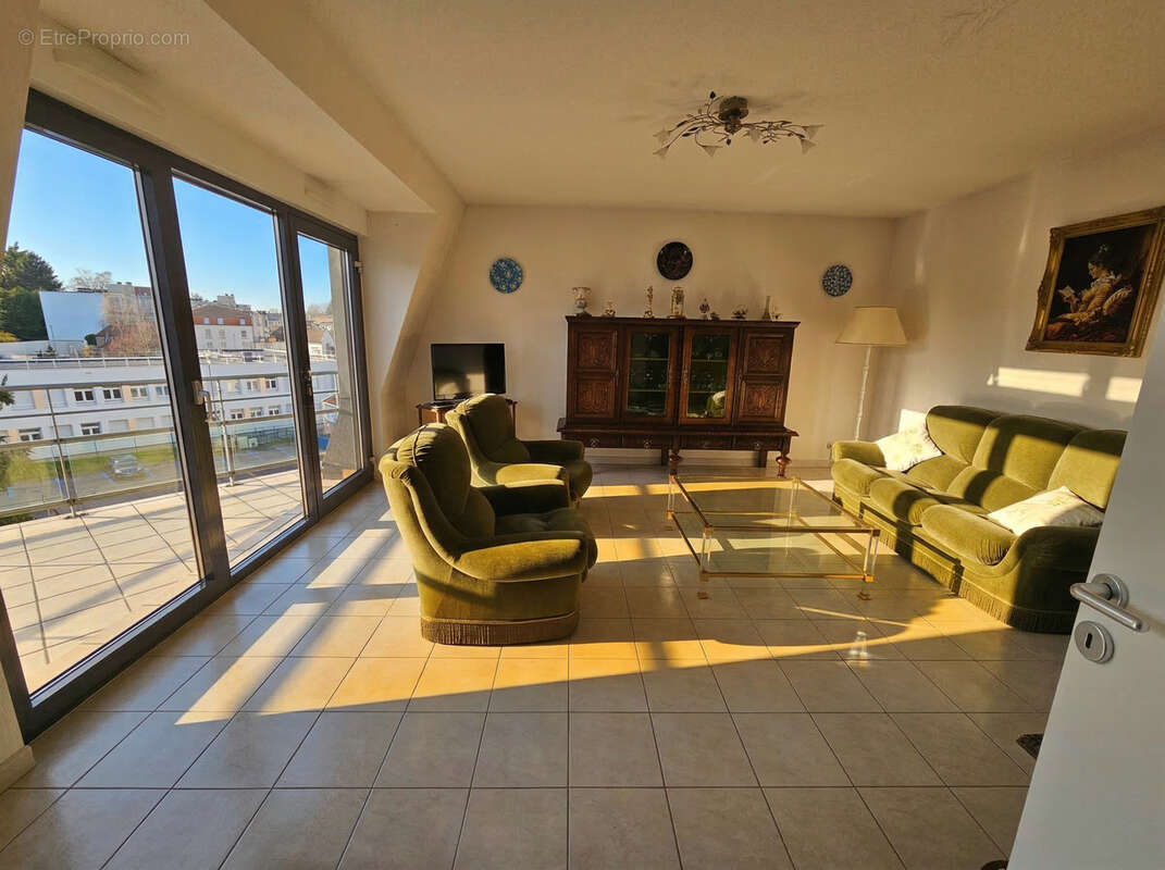 Appartement à OETING