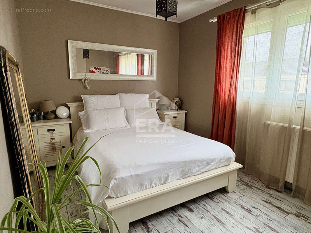 Maison à VILLEPREUX