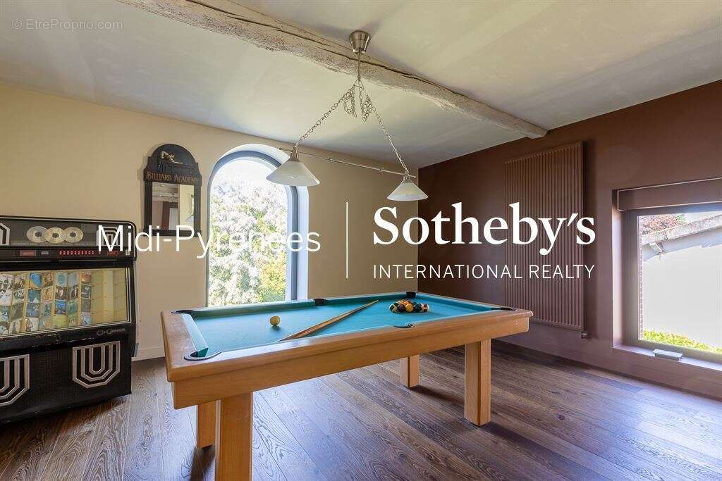 Propriété équestre de 11HA, 3 gîtes et salle de séminaire - photo 15