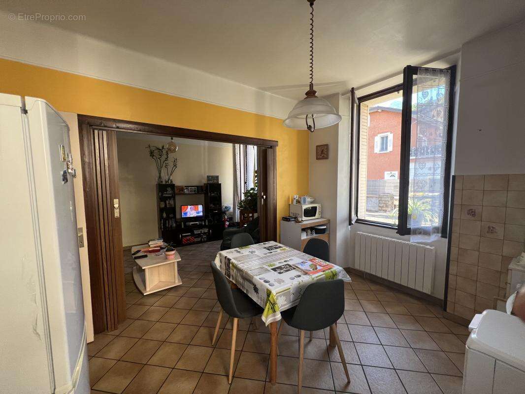 Appartement à ALBERTVILLE