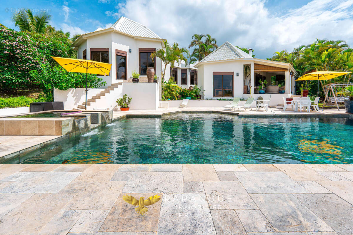 Maison à PETITE-ILE