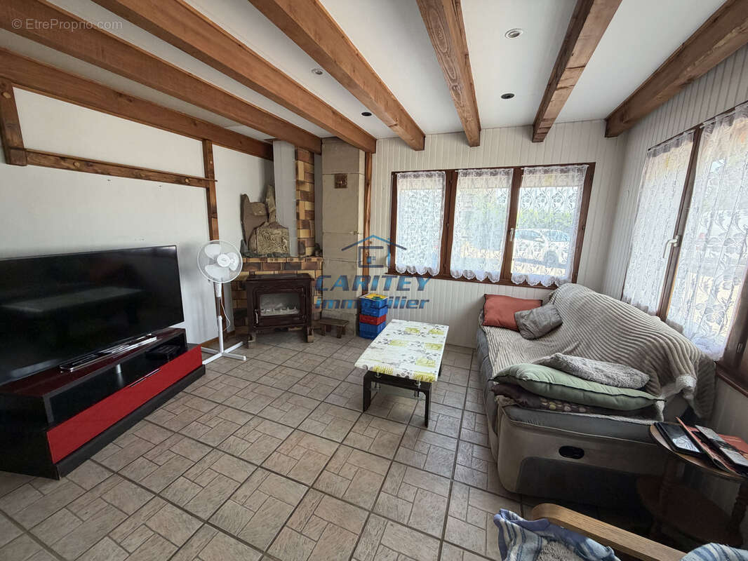 Maison en pierre 112m2 sur terrain de 3044m2 entre lure et melisey - photo 2
