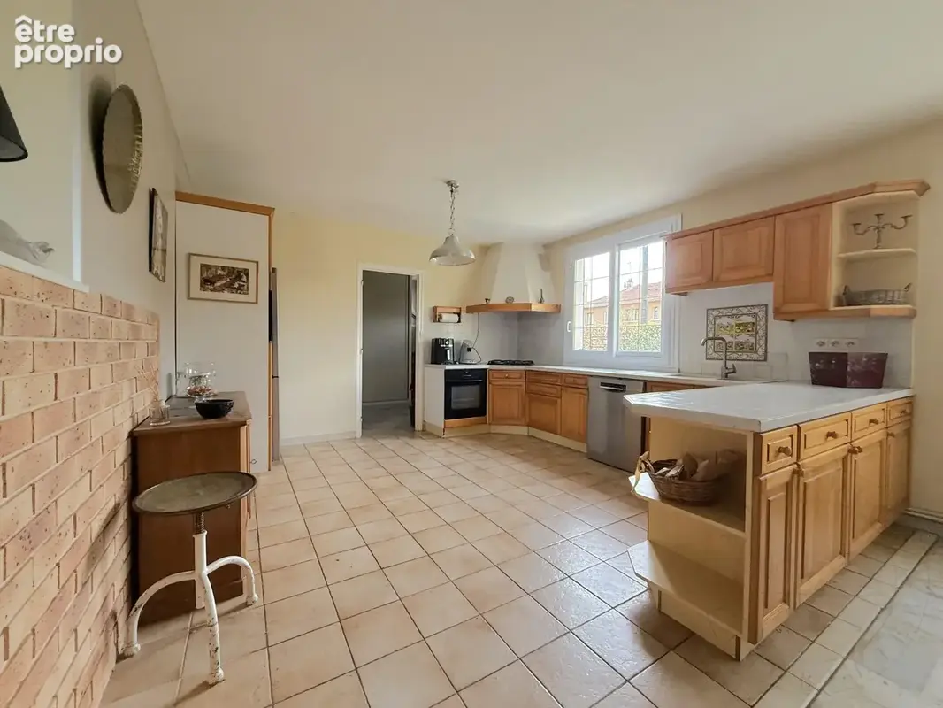 Maison 7 pièces 161 m² à vendre à Chaponost (69630) - photo 6