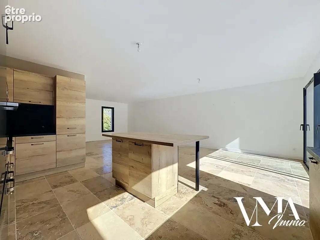 Au coeur du village de Lucenay / Maison de 112m2 - photo 4