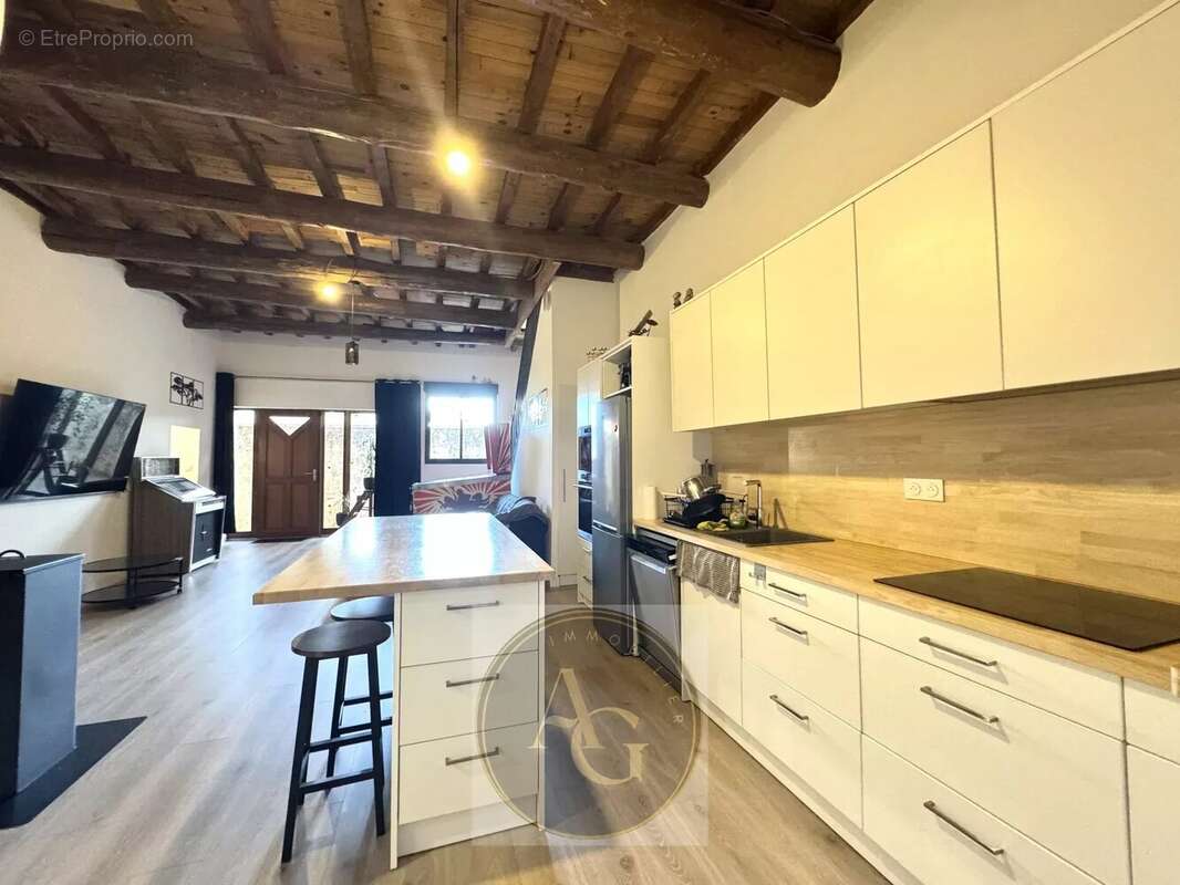 Maison à LABASTIDE-D'ANJOU