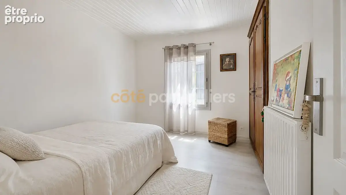 Nouveauté -- le fenouiller -- quartier beausejour -- ensemble immobilier 8 pieces -- 270 m2 -- jardin sans vis a vis -- garages - photo 10
