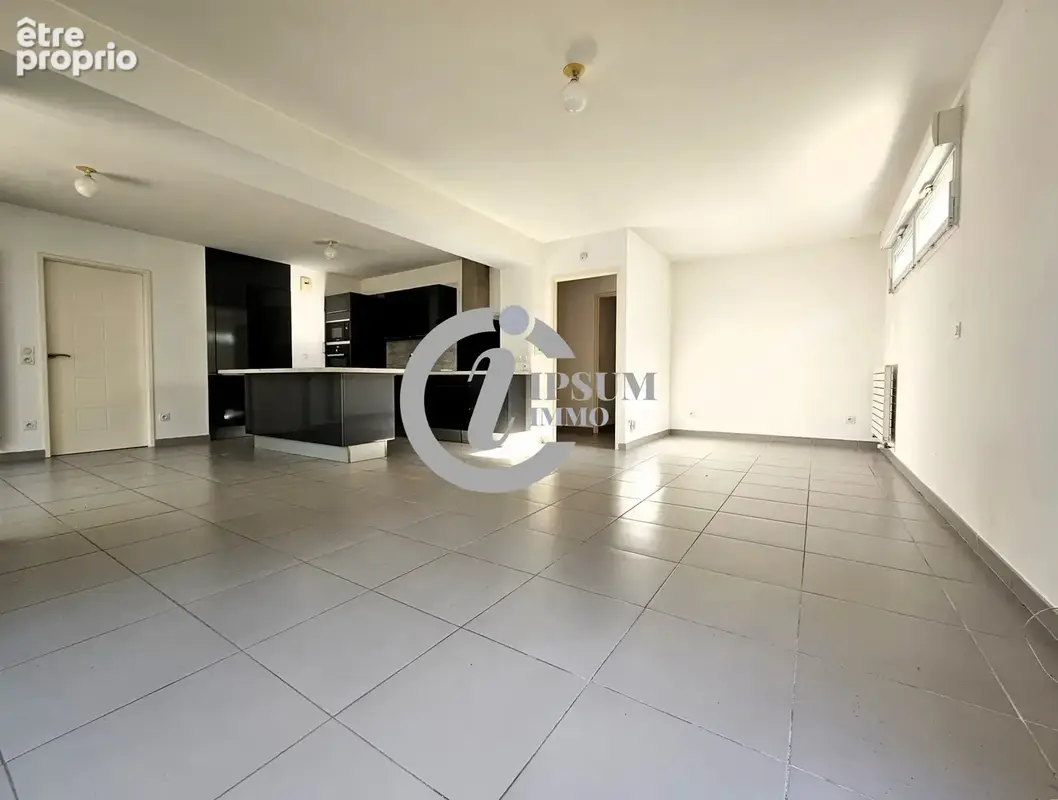Appartement 4 pièces 96 m² à vendre à Castelnau-Le-Lez (34170) - photo 4