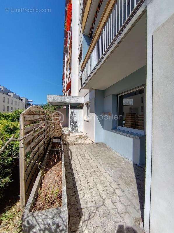 Charmant T2 en rez-de-jardin avec terrasse – Résidence fermée proche de toutes commodités - photo 7