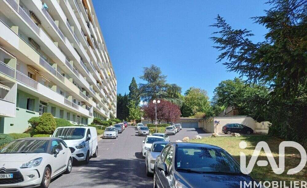 Photo 2 - Appartement à SAINT-ETIENNE