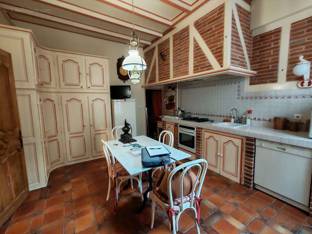 Charmante maison de ville Moissac 4 pièces 144 m² - photo 3