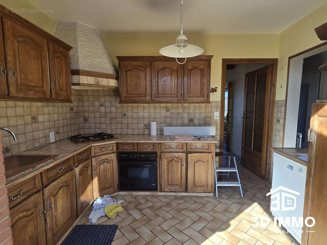 Maison à LA CAPELLE