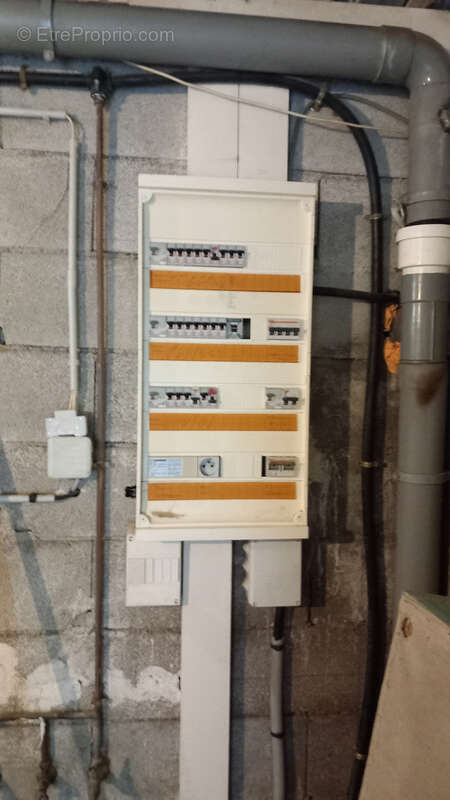 Maison à LE POUJOL-SUR-ORB