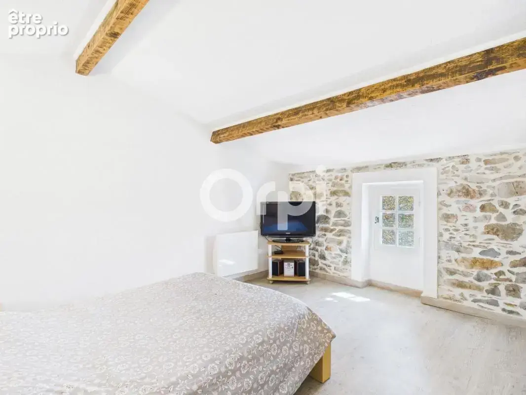 Bastide/mas en pierres authentique renové - calme absolu - terrain / oliviers - photo 12