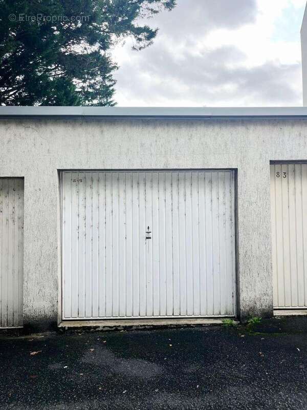 Parking à MACON