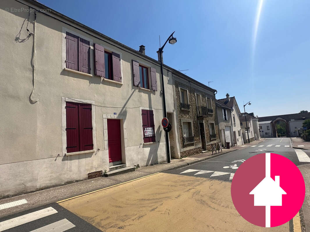 Appartement à FERRIERES-EN-BRIE