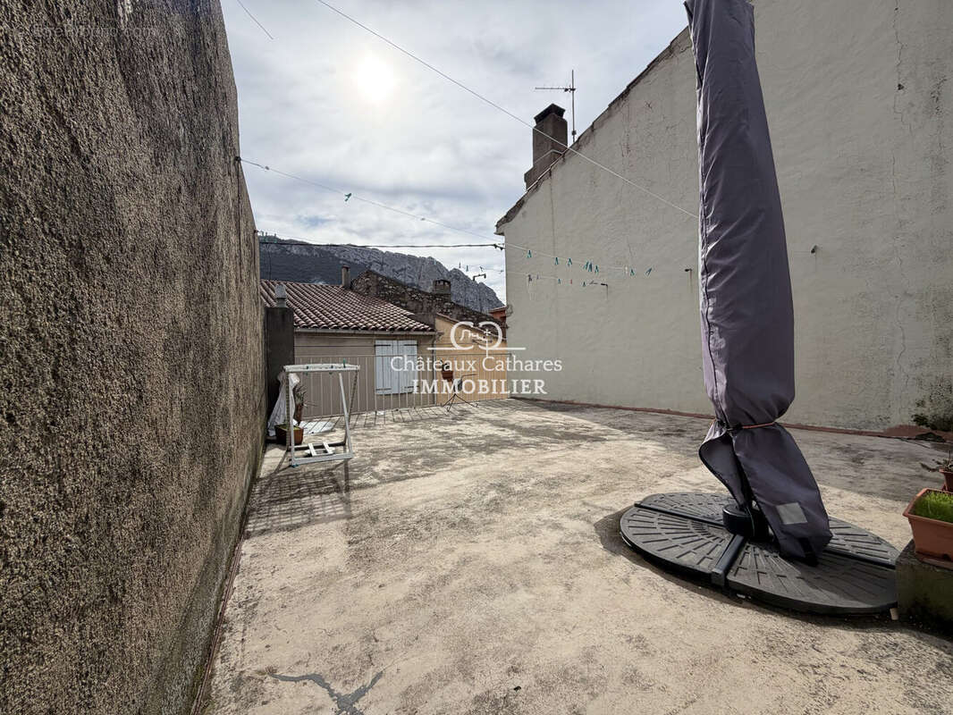Maison 128 m² à Saint-Paul-De-Fenouillet  - photo 7