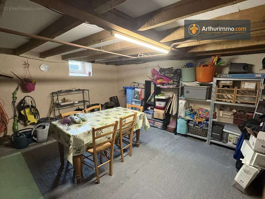 Maison à L&#039;AIGUILLON