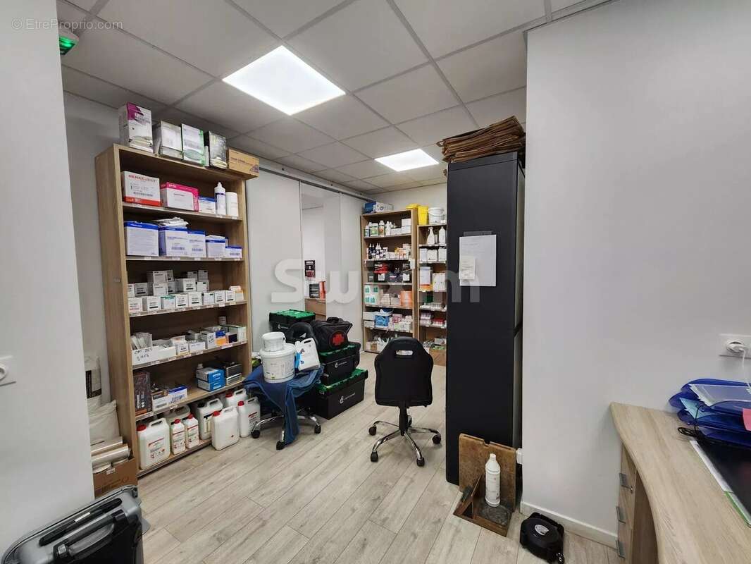 Commerce à LES ARCS