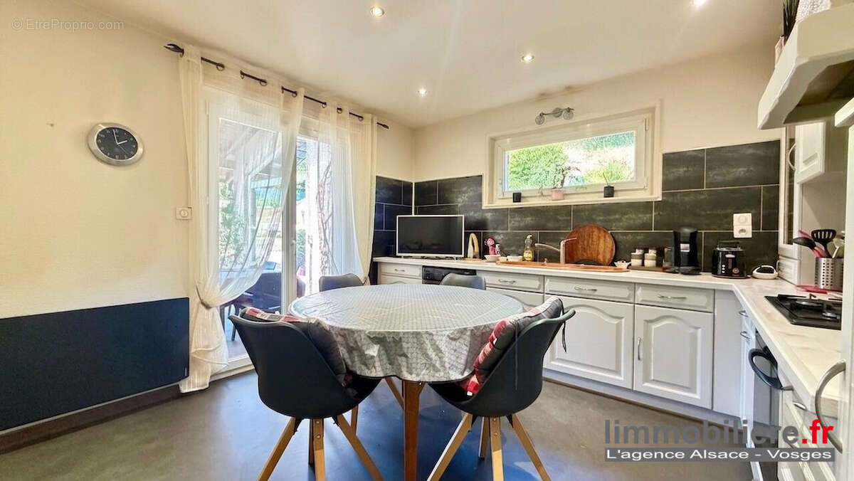 Maison 165 m² à Nayemont-Les-Fosses  - photo 6