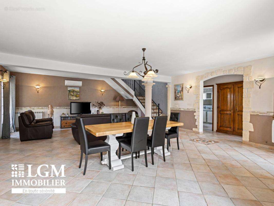 Maison à GIGNAC-LA-NERTHE
