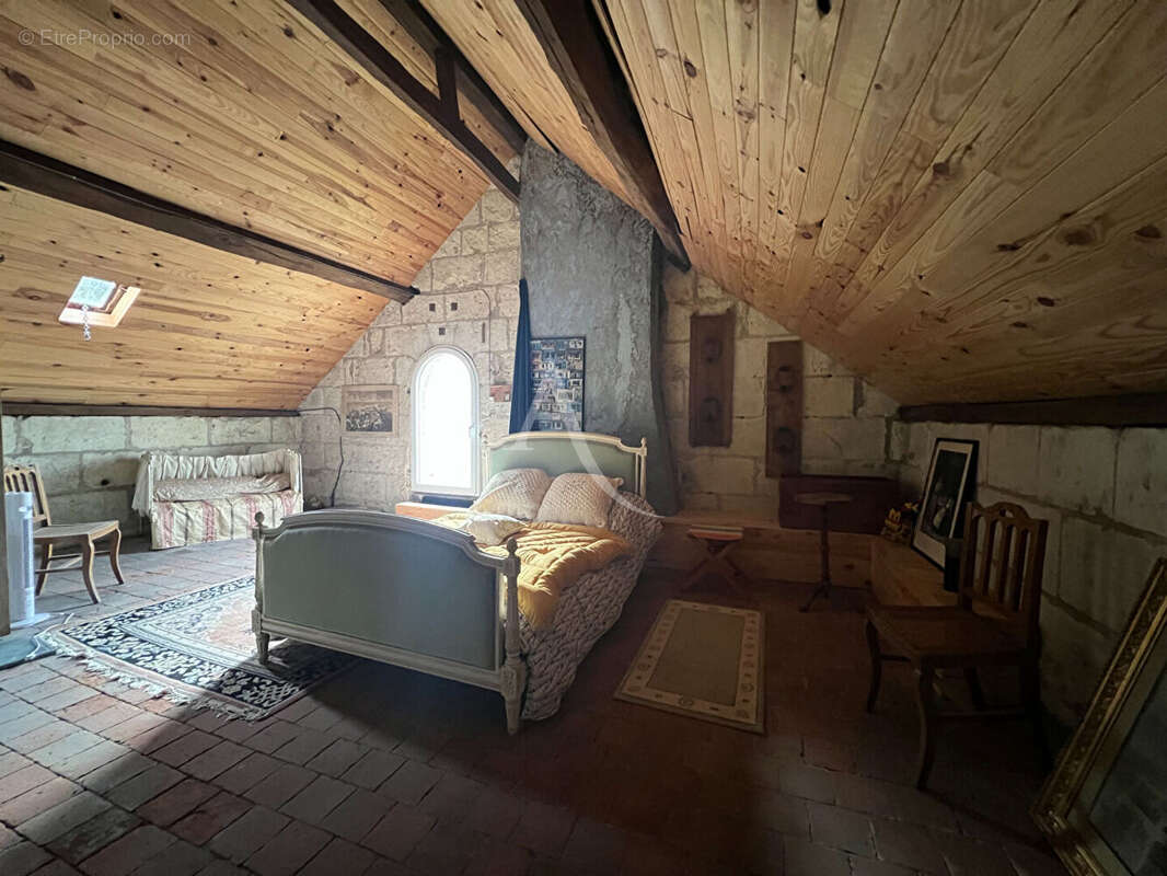 Maison à MONTRICHARD