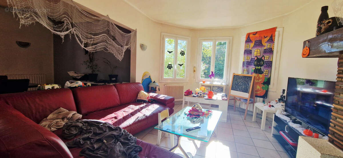 Maison à PONT-SAINT-ESPRIT