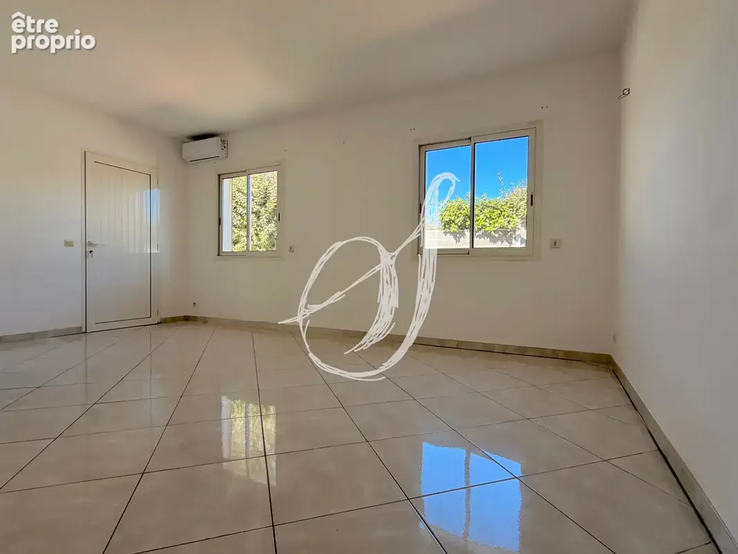 Villa de type 6, 5 chambres avec jardin & sous sol intégral sur Saint Georges d'Orques - photo 16