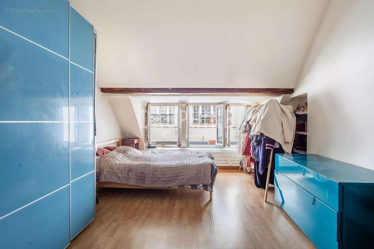 Appartement à PARIS-6E