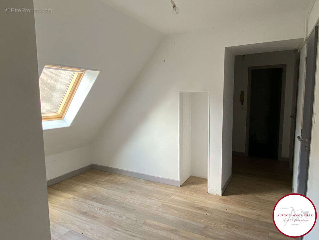 Appartement à SAINT-AMAND-MONTROND