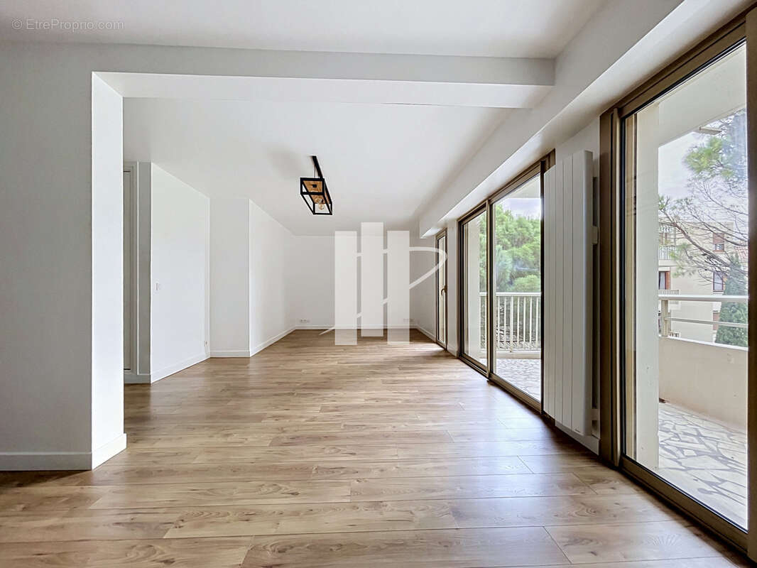 Appartement à SAINT-RAPHAEL