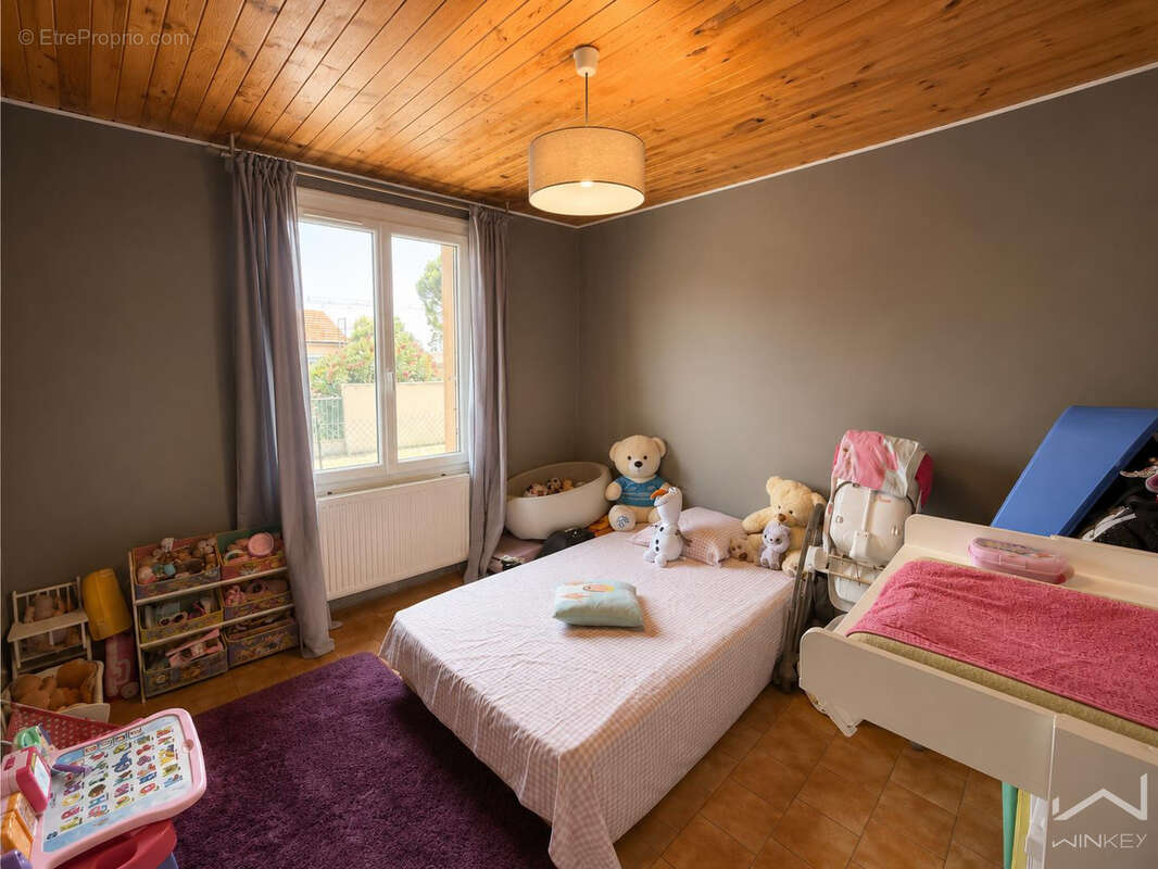 Appartement à SAINT-MONTAN