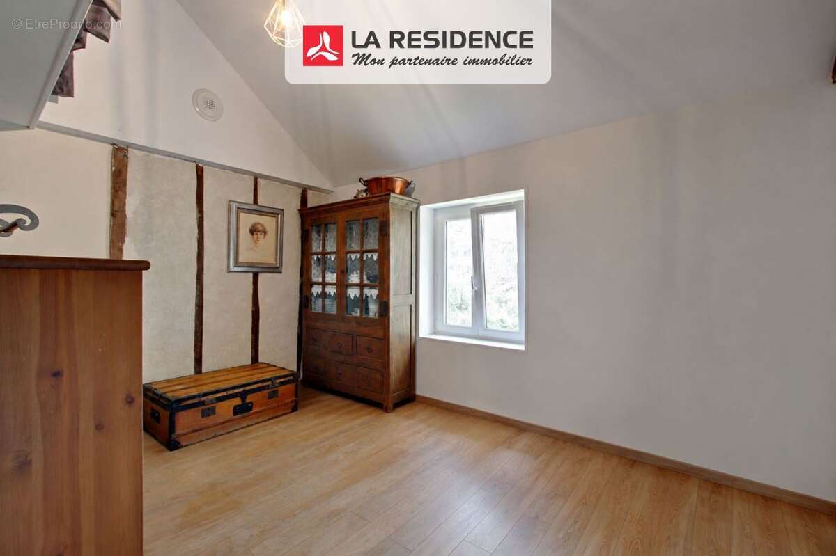 Maison 174 m² à Villers-Sur-Le-Roule  - photo 5