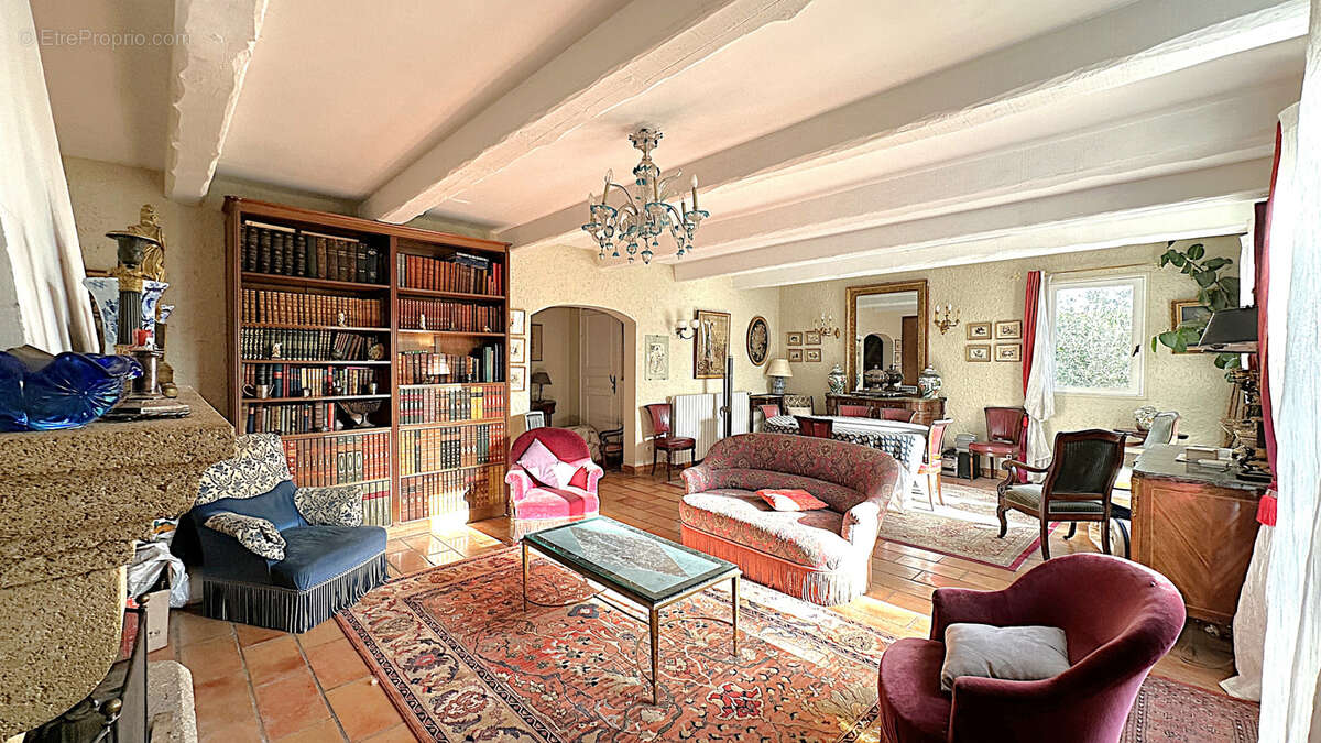 Maison à LANCON-PROVENCE