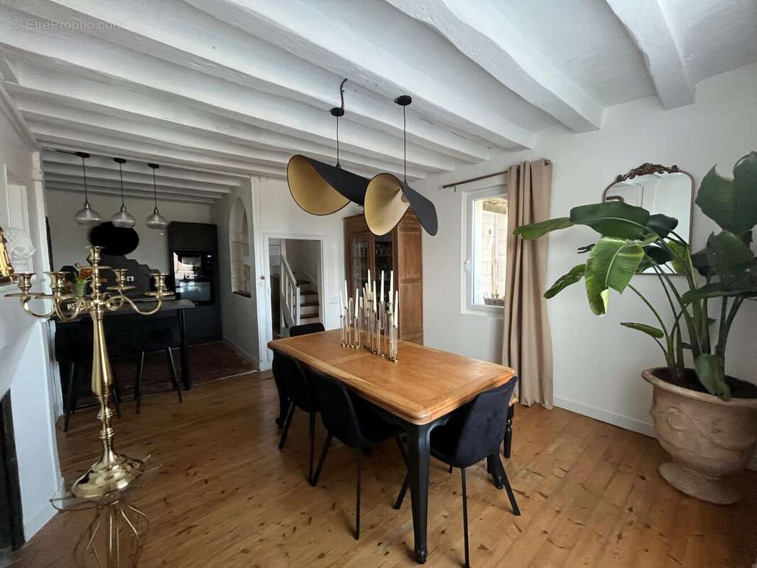 Maison à SOUZAY-CHAMPIGNY