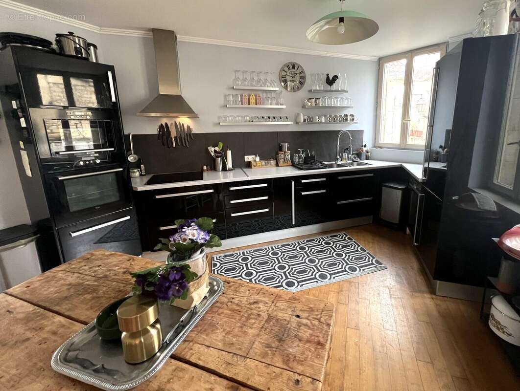 Maison à SAINT-CYPRIEN