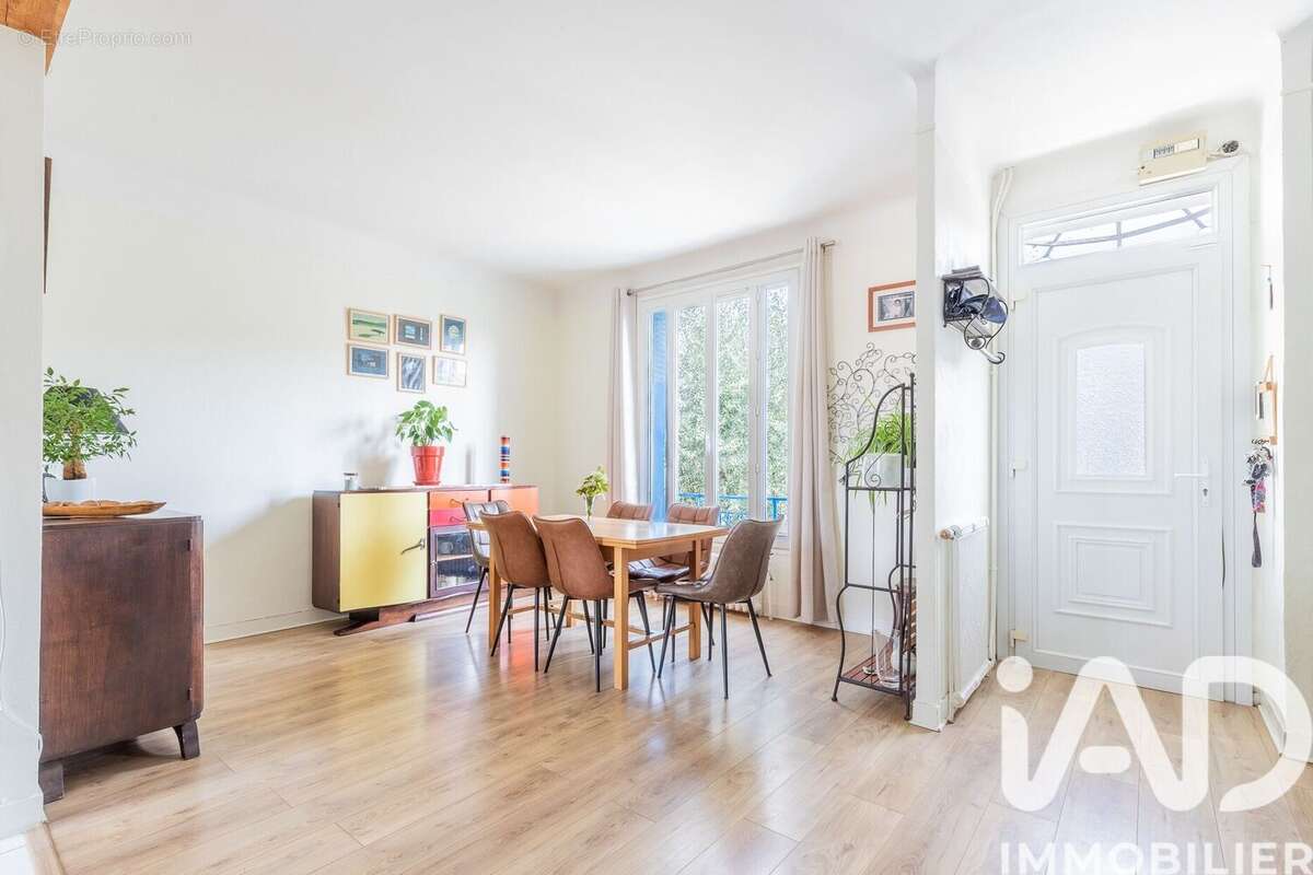 Photo 5 - Maison à SAVIGNY-SUR-ORGE