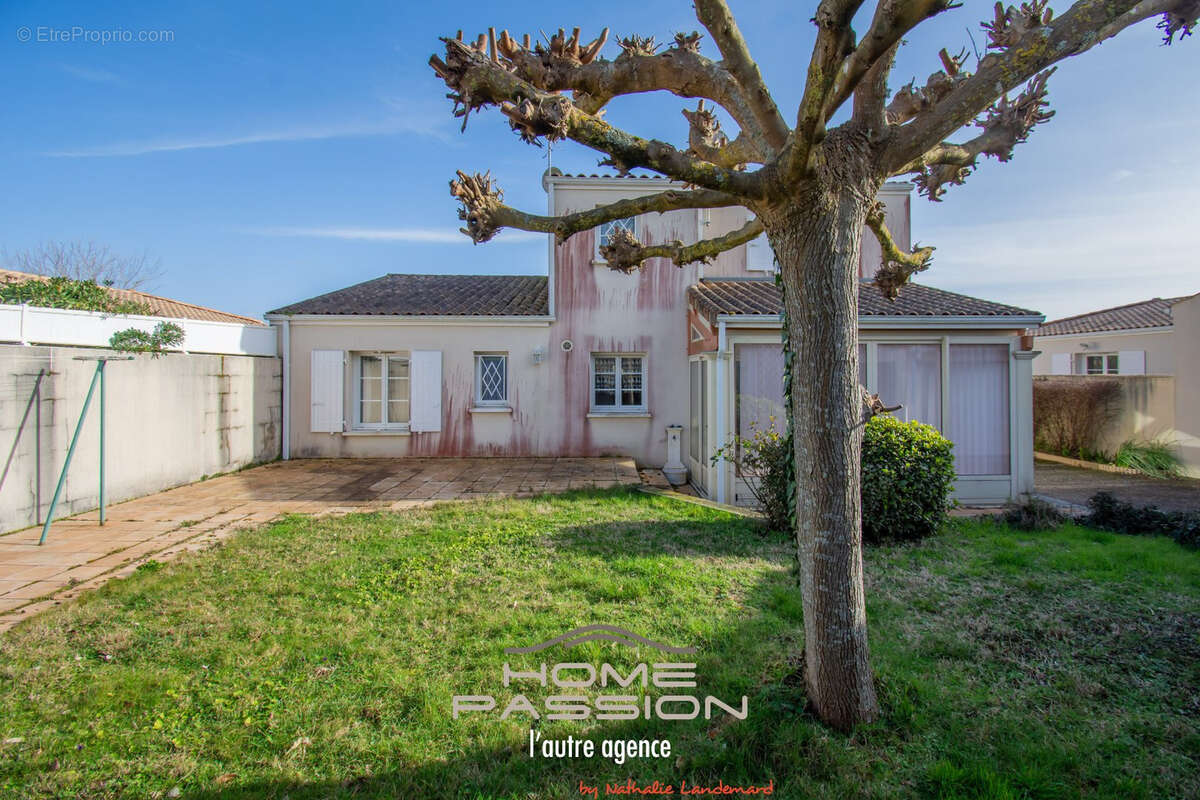 Maison à VAUX-SUR-MER