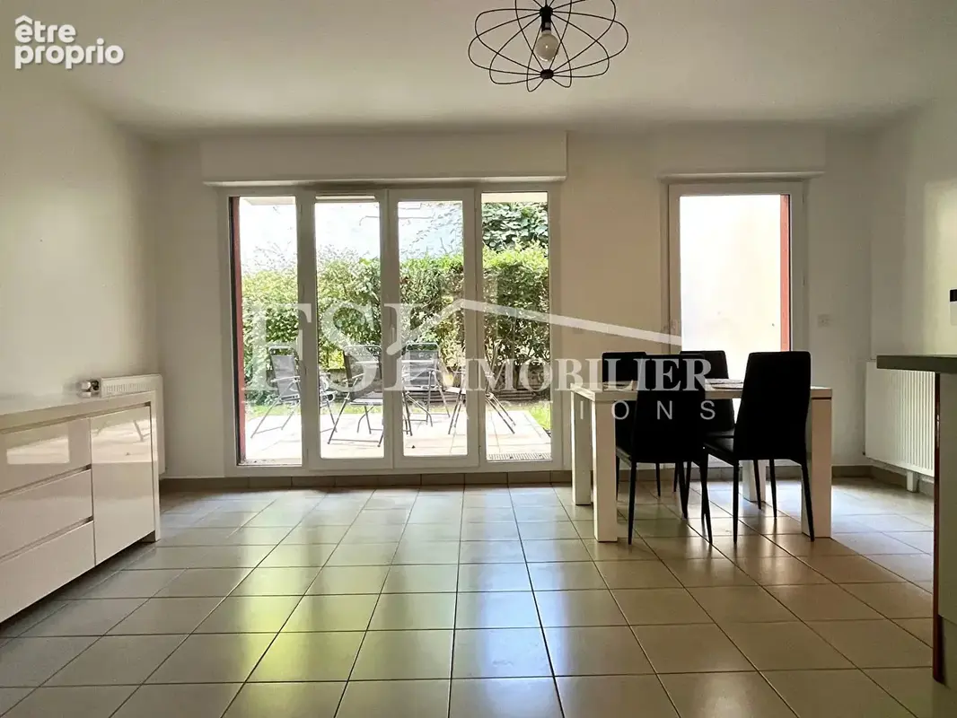 Appartement centre-ville - Saint Leu La Foret 2 pièces 41.20 m2 / jardin de 54 m² - photo 3