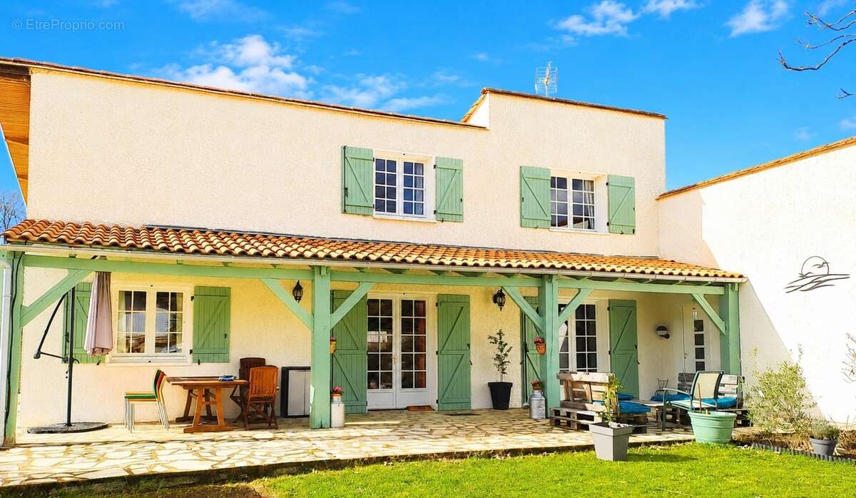 Maison à vendre 7 pièces SAINT MEDARD EN JALLES (33) - photo 16