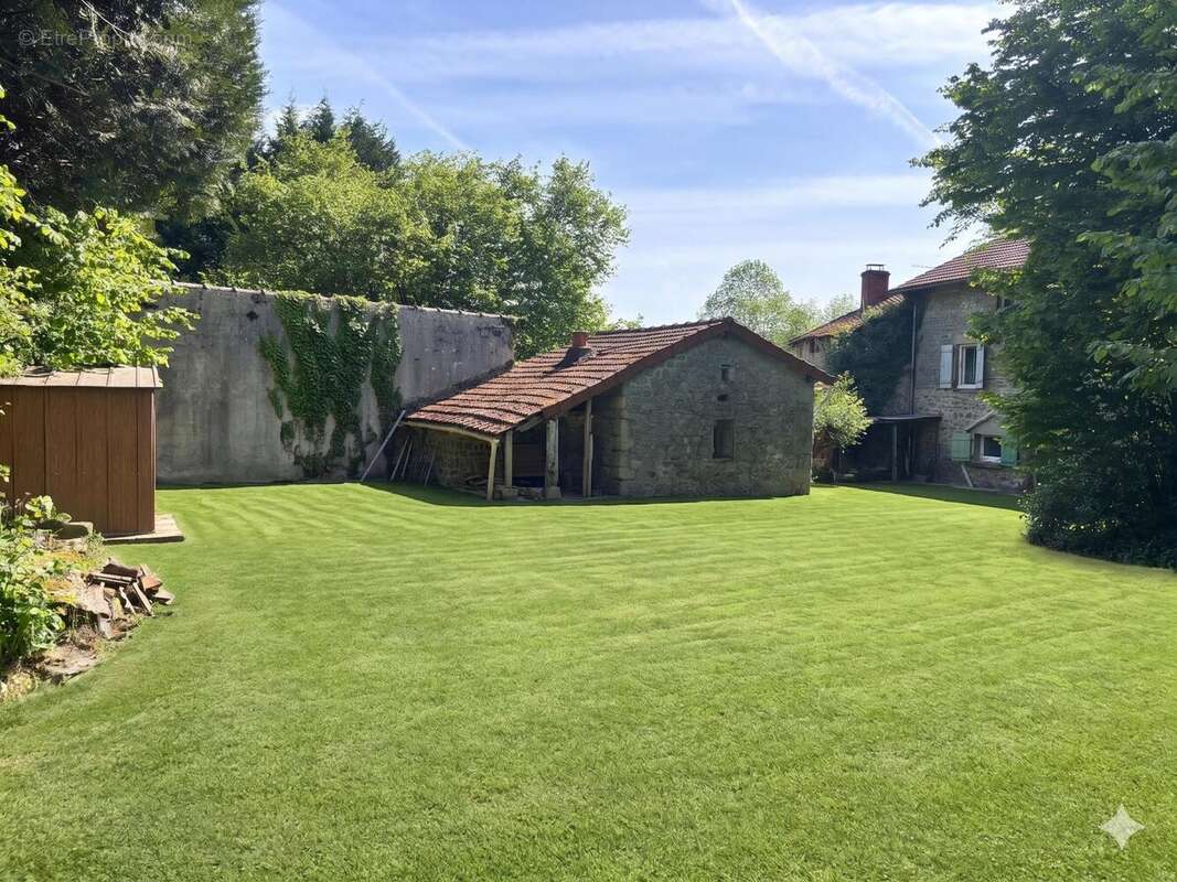 Maison 130 m² à Masbaraud-Merignat  - photo 9