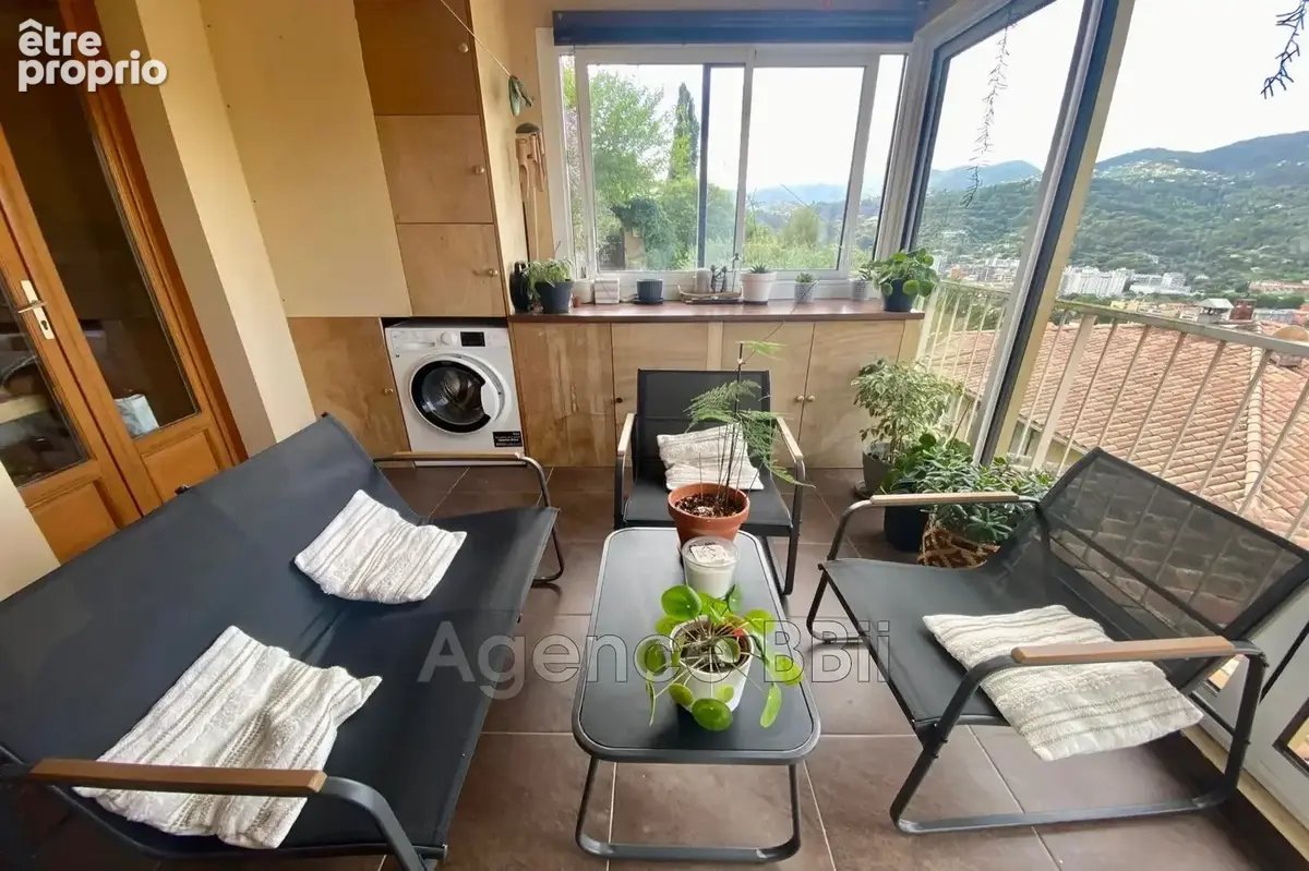 Appartement 4 pièces 84 m² à vendre à La Trinite (06340) - photo 2