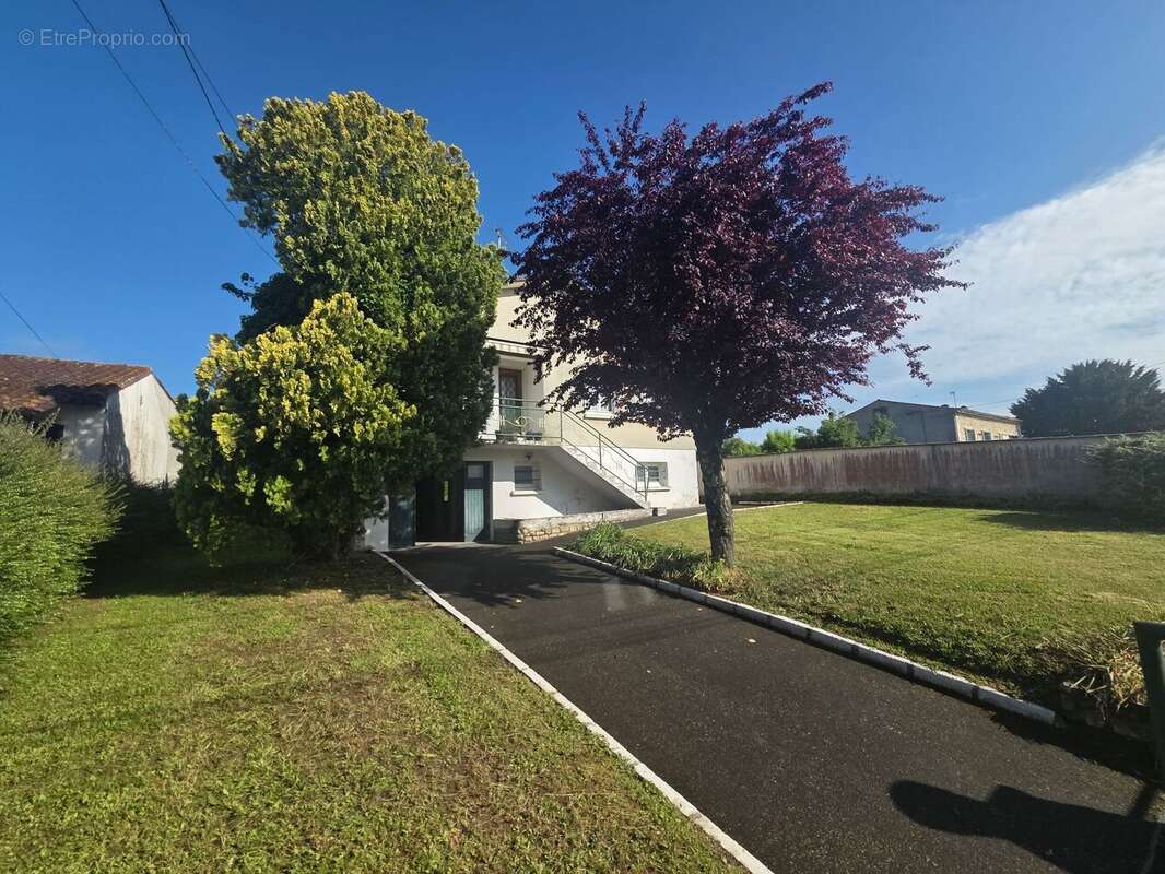 Maison à VIBRAC